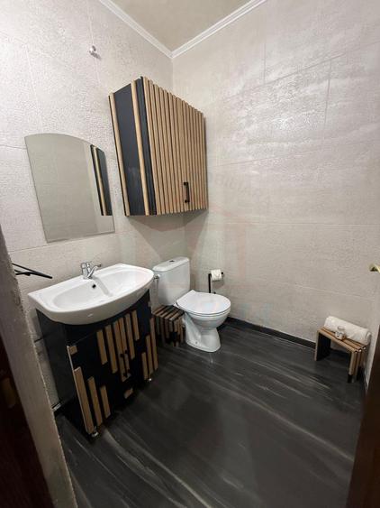 🏡 De închiriat 3 camere nemobiltate, Port, 500 Euro/luna