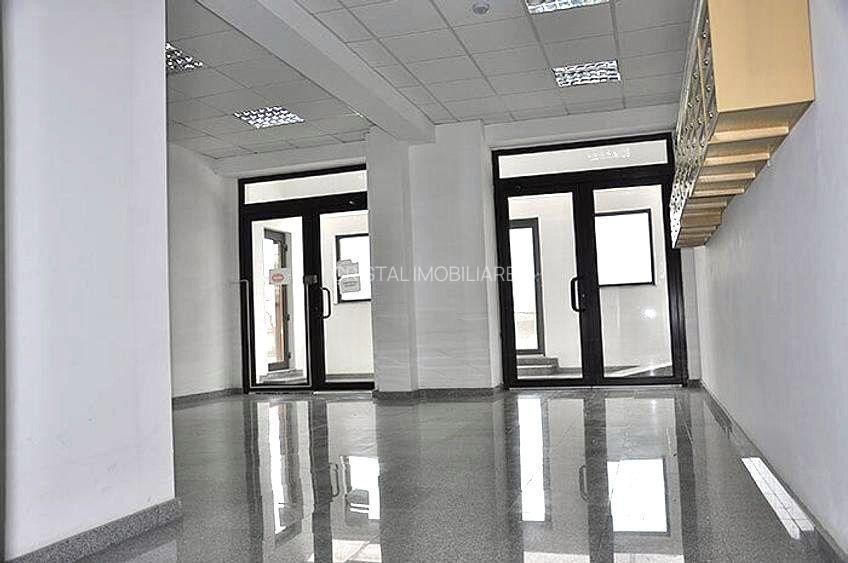 ✨ închiriez Apartament cu 2 camere, 70 mp, centrală proprie, metrou Republica - 2