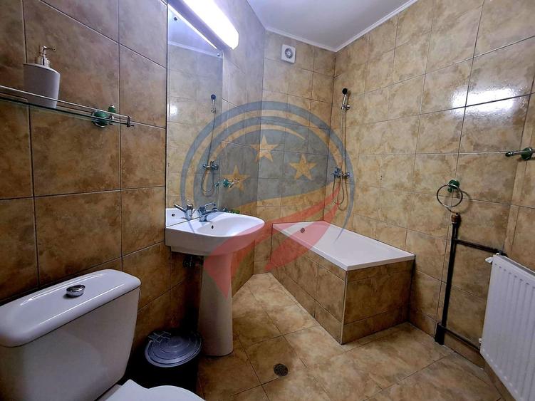 Pensiune Premium de Vânzare pe Malul Dunării – Eșelnița | 0% Comision