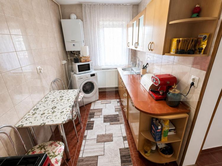 Apartament 2 camere decomandat, bloc reabilitat, 56 mp – Deva, Miorița