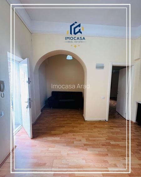De vanzare Apartament Rez. Birou dimensiuni impresionantă centru Arad - 28