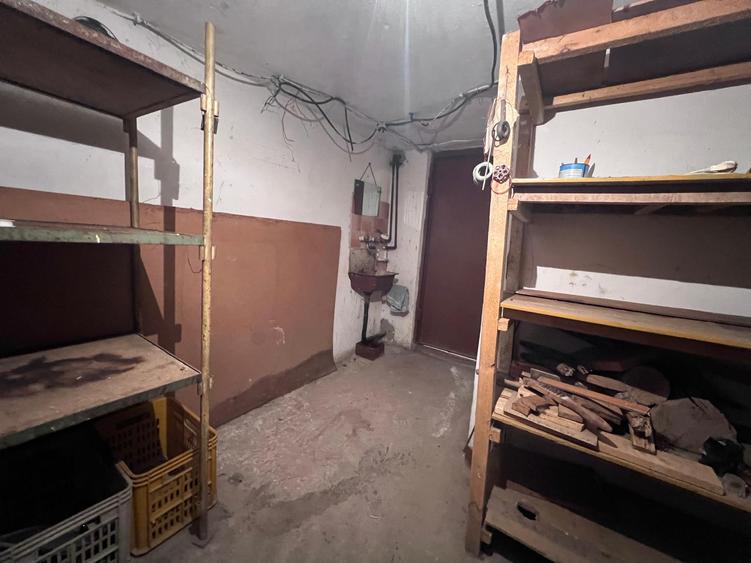 Apartament 2 camere, decomandat,zona Gojdu