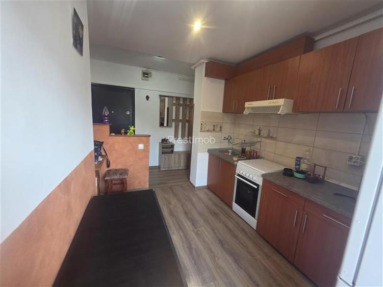 Ap 2 camere  de vanzare, 54 mp ,confort 1, et2 /4,  Unirii, Targu Mures - 13