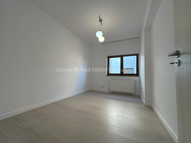 Apartament spațios cu 3 camere și loc de parcare | Otopeni - 11
