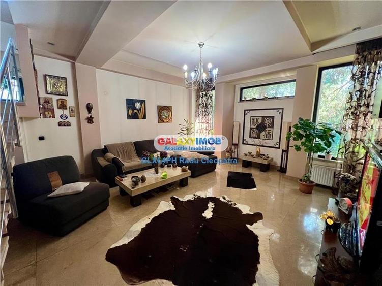 Vanzare vila S+P+1E+M, 7 camere, Ploiesti, zona Albert