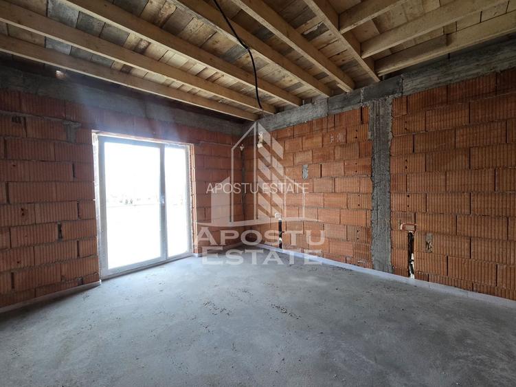 Jumatate de duplex de vanzare, modern, cu 4 camere si 2 bai, Sag, vatra satului - 15
