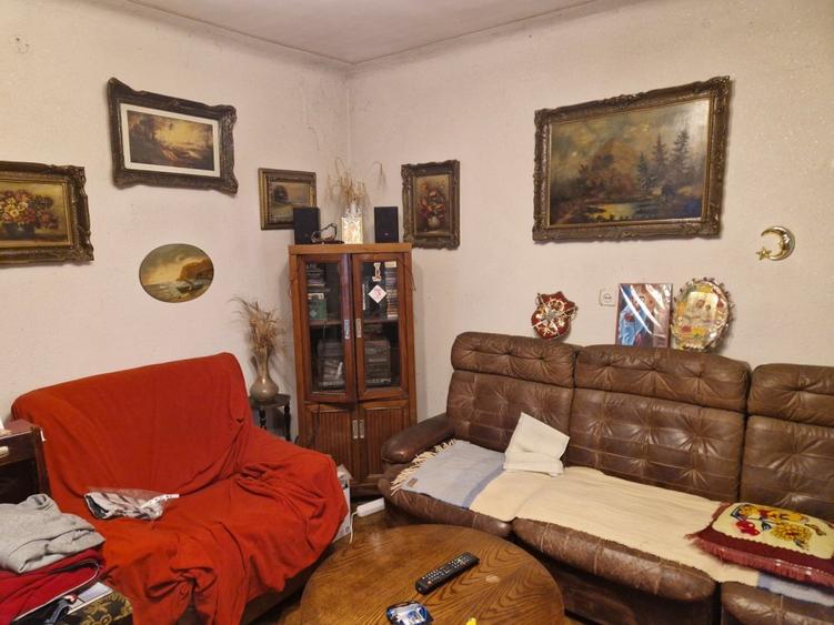 Carrefour Colentina, vanzare casa 4 camere, teren 372mp.