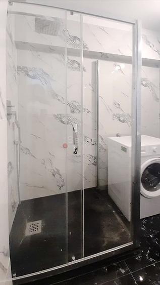 Zona Cu Multiple Facilitati