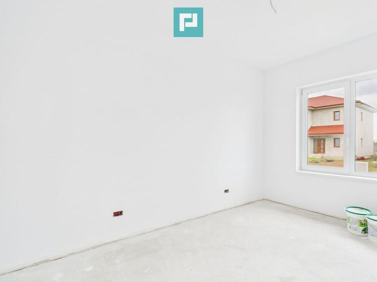 Duplex elegant  cu 5 camere în Dumbrăvița