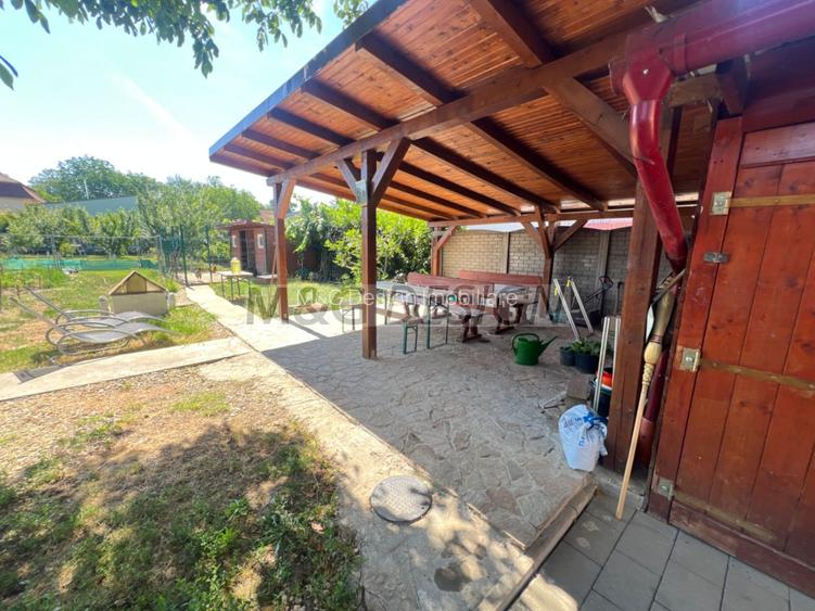 Vilă spațioasă, Dorobantilor–Pretabilă pentru 2 familii,  1570mp teren - 9