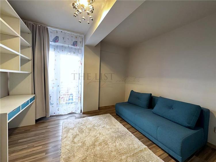 De Vanzare Apartament 3 Camere | Hala Traian