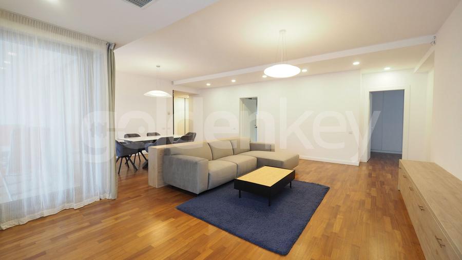 Apartament renovat cu 3 camere | Ambasada Americii | prima inchiriere