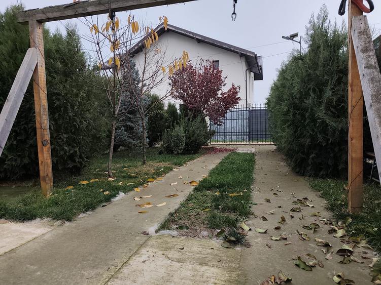 FARA COMISIOANE  casa mobilata elegant si utilata cu 3 camere 3 bai P+1 beci