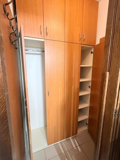 CANTA, MOARA DE FOC, APARTAMENT SPATIOS CU 3 CAMERE, 2 BALCOANE