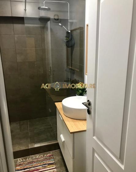 2 Camere de inchiriat | Unirii | Metrou | 64 mp