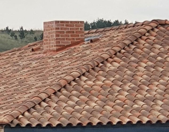 Casă individuală pe un singur nivel cu 743 mp. toate utilitatile Ciugud