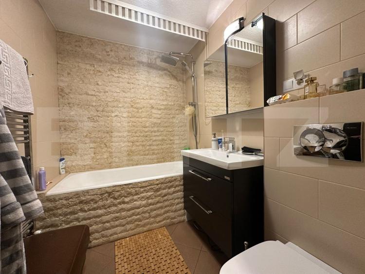 Apartament modern 3 camere | 64 mp | Open Space | Etaj 4/4| Hunedoara