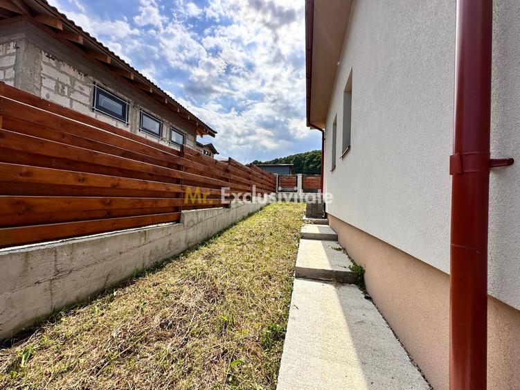 Casa individuala-4 dormitoare,225 mp utili,garaj-Chinteni