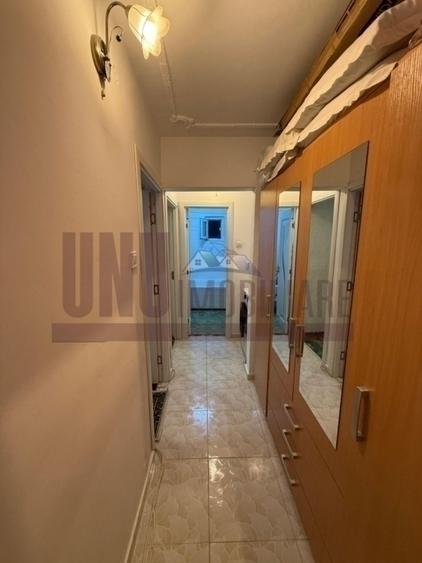 3 camere decomandat- Pacurari - etaj 3 - 115000 euro