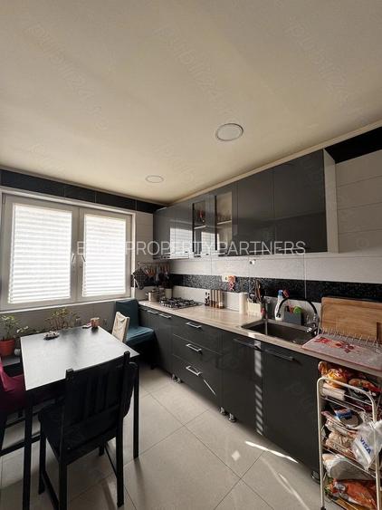 Apartament 3 camere de vânzare în zona Constructorilor - Lacul Morii - Crângași