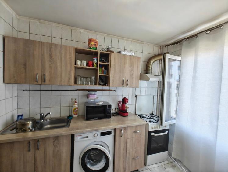 Închiriez apartament 3 camere – vis-a-vis de Mega Mall, Bucuresti