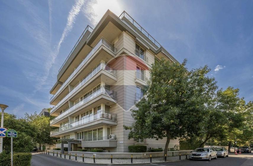 Apartament de 4 camere Primăverii /finisaje premium/ vedere Lac Bordei