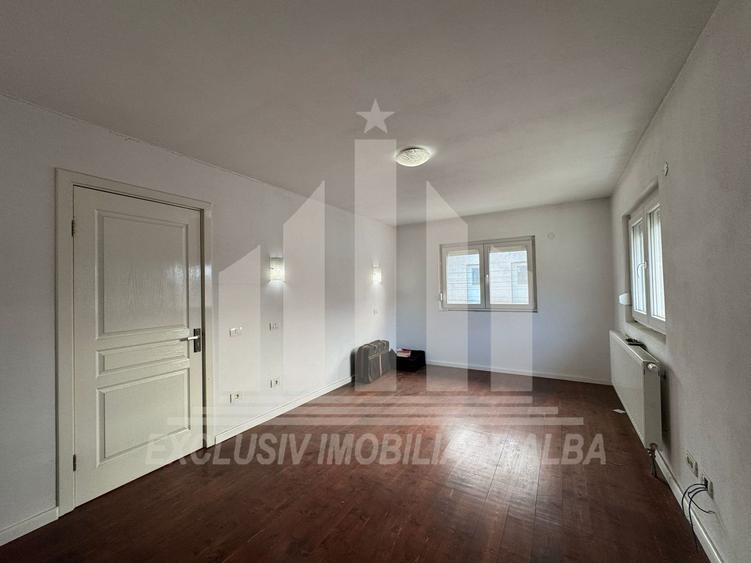 Casa individuala | Spatiu comercial | 306 mp | 415 mp teren | Maieri