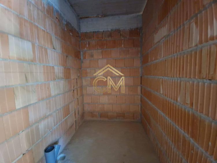 Apartament 3 Camere- 66,5 MPU-Parter-Terasa-Parcare
