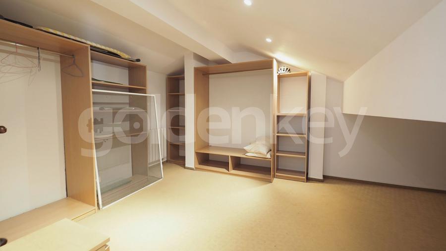 Vila renovata cu 7 camere | piscina comuna | Scoala Americana