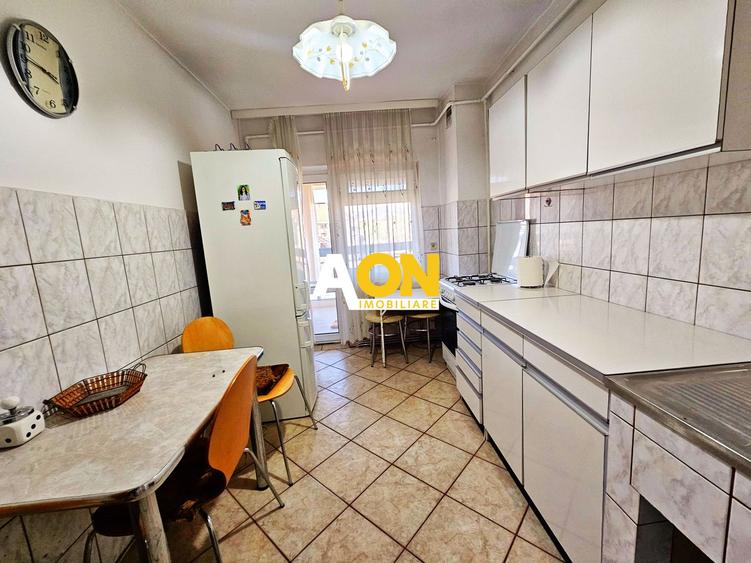 Apartament 3 camere, 75 mp utili, etaj 1, ultracentral