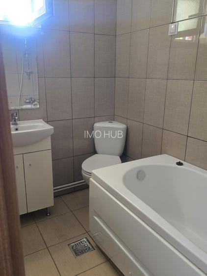 Apartament de inchiriat 3 camere zona Centru-Arcu - 11