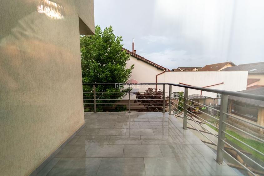 Casă / Vilă premium cu 6 camere de vânzare in Brasov - 36