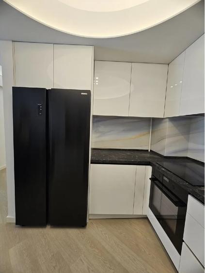 Proprietar Direct - ofer factura catre firme. Apartament 3 camere Cortina Nord