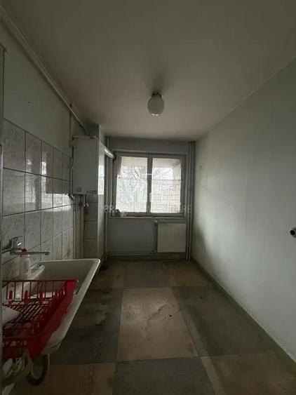 Apartament 2 camere, decomadat, et2, Zona Libertatii