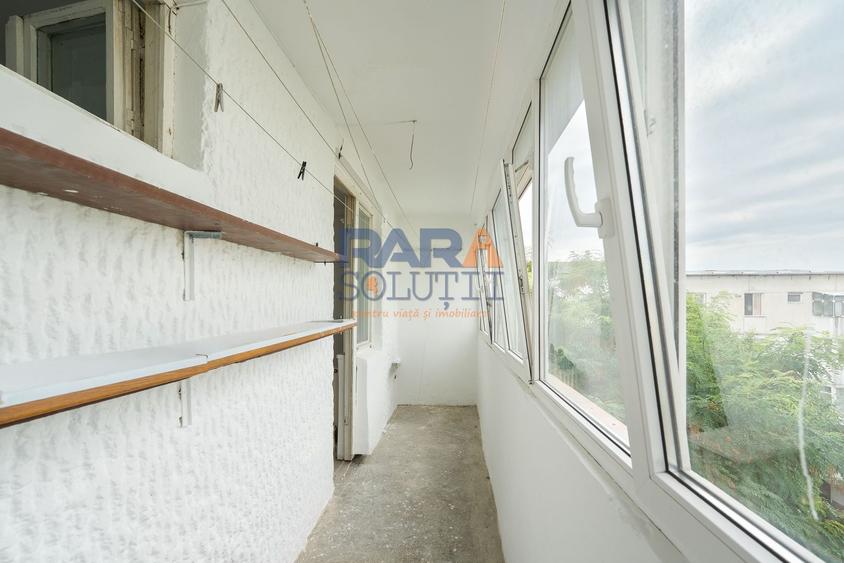 Apartament 3 camere + 2 băi IEFTIN: 700 €/mp