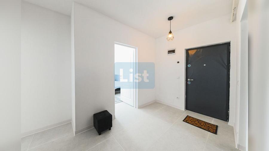 Apartament cu 3 camere, zona Aeroport