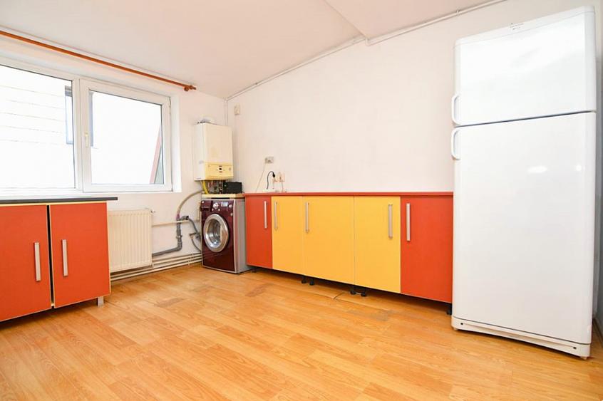 INCHIRIERE APARTAMENT 3 CAMERE TINERETULUI – SPLAIUL UNIRII