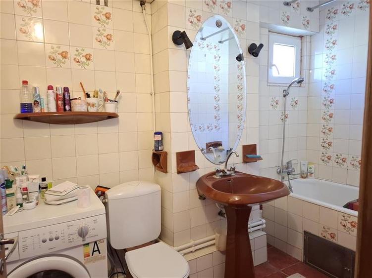 Apartament 4 camere, bloc tip vila, 108 mp, et 3, boxa, ultracentral