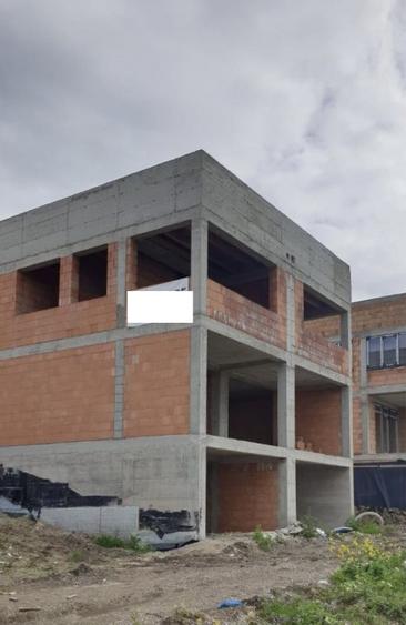 Duplex 5 camere zona Voronet, 160 mp utili, teren 280 mp
