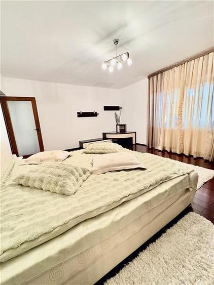 Apartament 3 Camere Decomandat de Inchiriat Anda