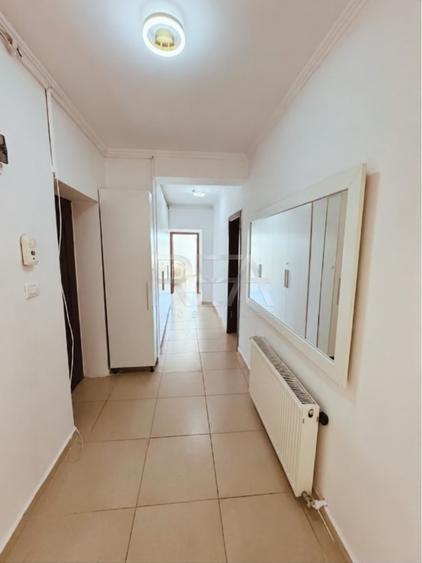 3 camere Fundeni decomandat, centrală, parcare, an 2011, 128 mp