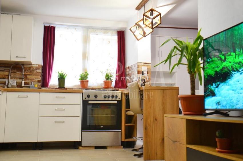Apartament 3 camere de vanzare in Centru Oradea, Oradea