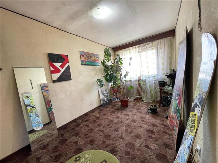 Apartament 3 camere de vanzare zona centrala Tulcea
