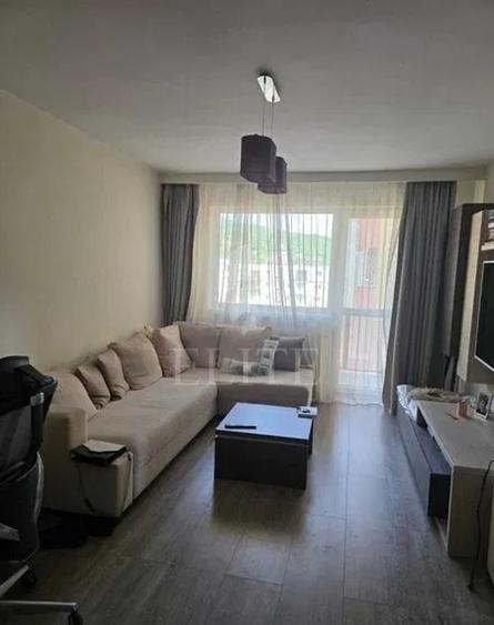 Apartament 2 camere în zona CASA RADIO