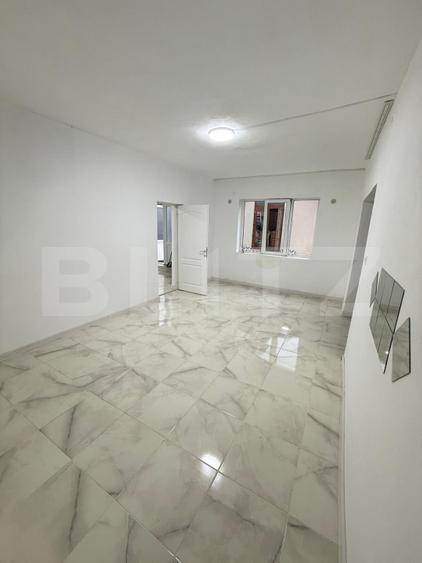 Spatiu comercial, 61 mp, oras Rovinari
