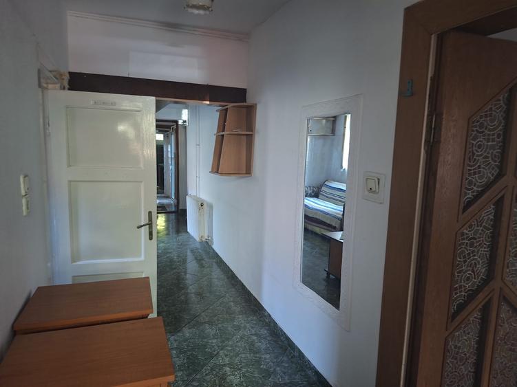 Casă tip duplex D+P+1E+M de vânzare – Ploiesti, Strada Granitului