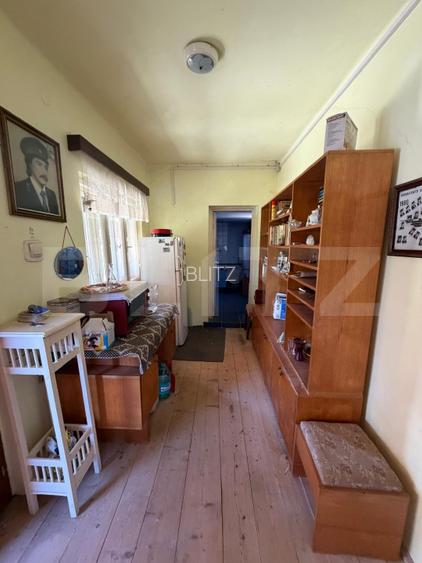 Casa 85 mp, teren 2.235 mp, zona Brad - 6