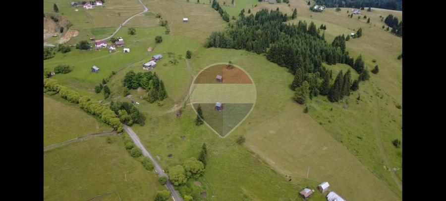 Teren 33,364mp Dorna Candrenilor / Strada Strugurel