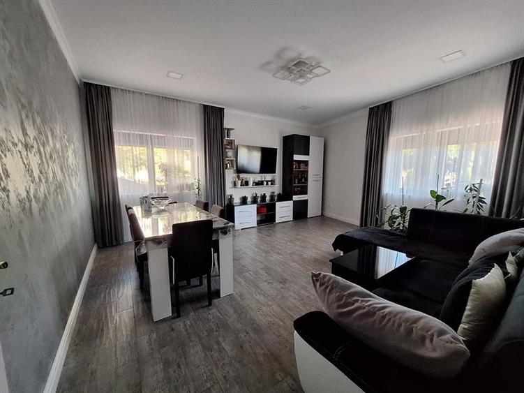 APARTAMENT DEOSEBIT | 3 Camere | 87 MP | Bloc 2020 | Parter | Cornitoiu