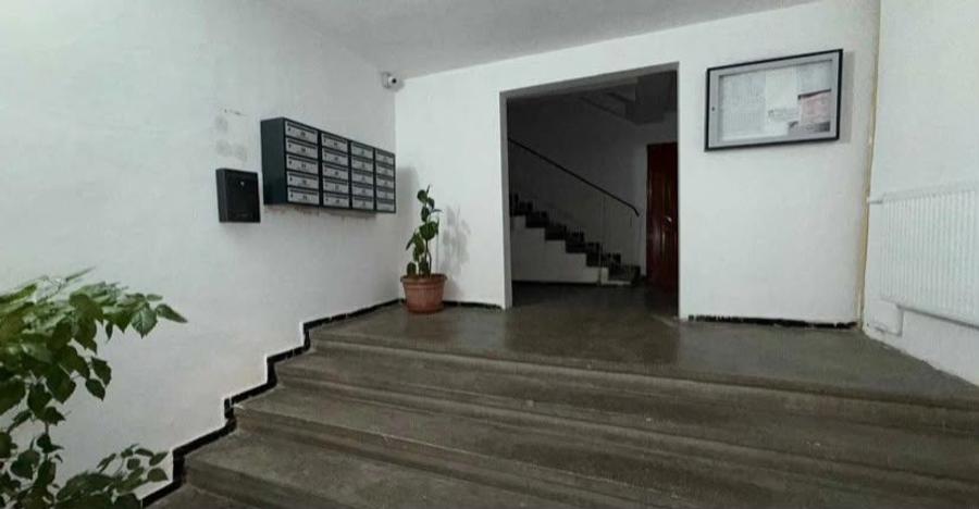 AP. 2 CAMERE- VITAN, PARCARE INCLUSA, CENTRALA PROPRIE, METROU